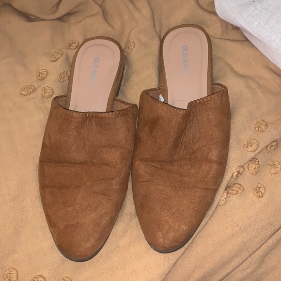 Old Navy Shoes - Faux Suede mules